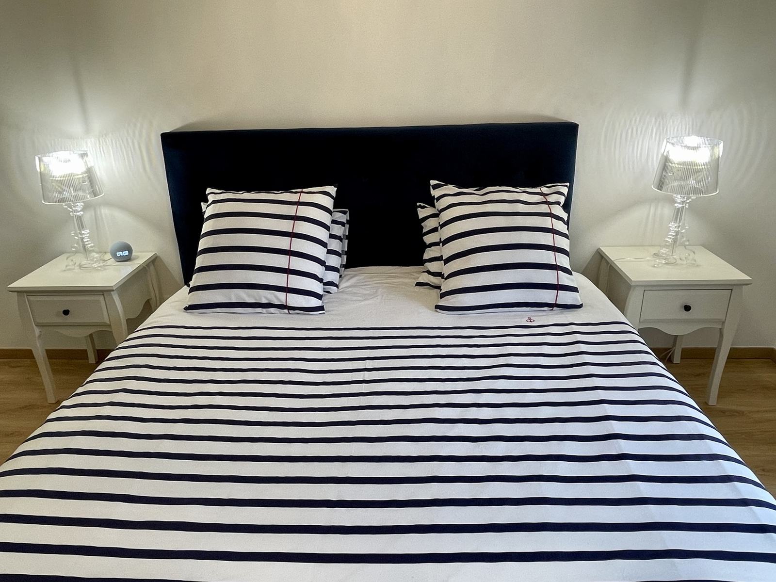 King-size bed with Breton-stripe linen